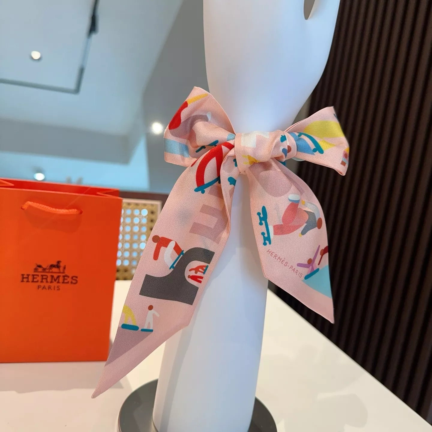 Trendy 6701 Hermes Silk Scarf