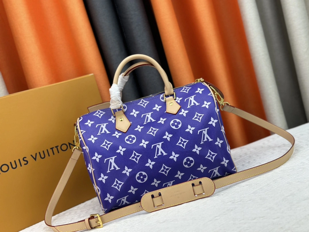 Unique 4084 Louis Vuitton AAA Quality Handbags For Women - Image 3