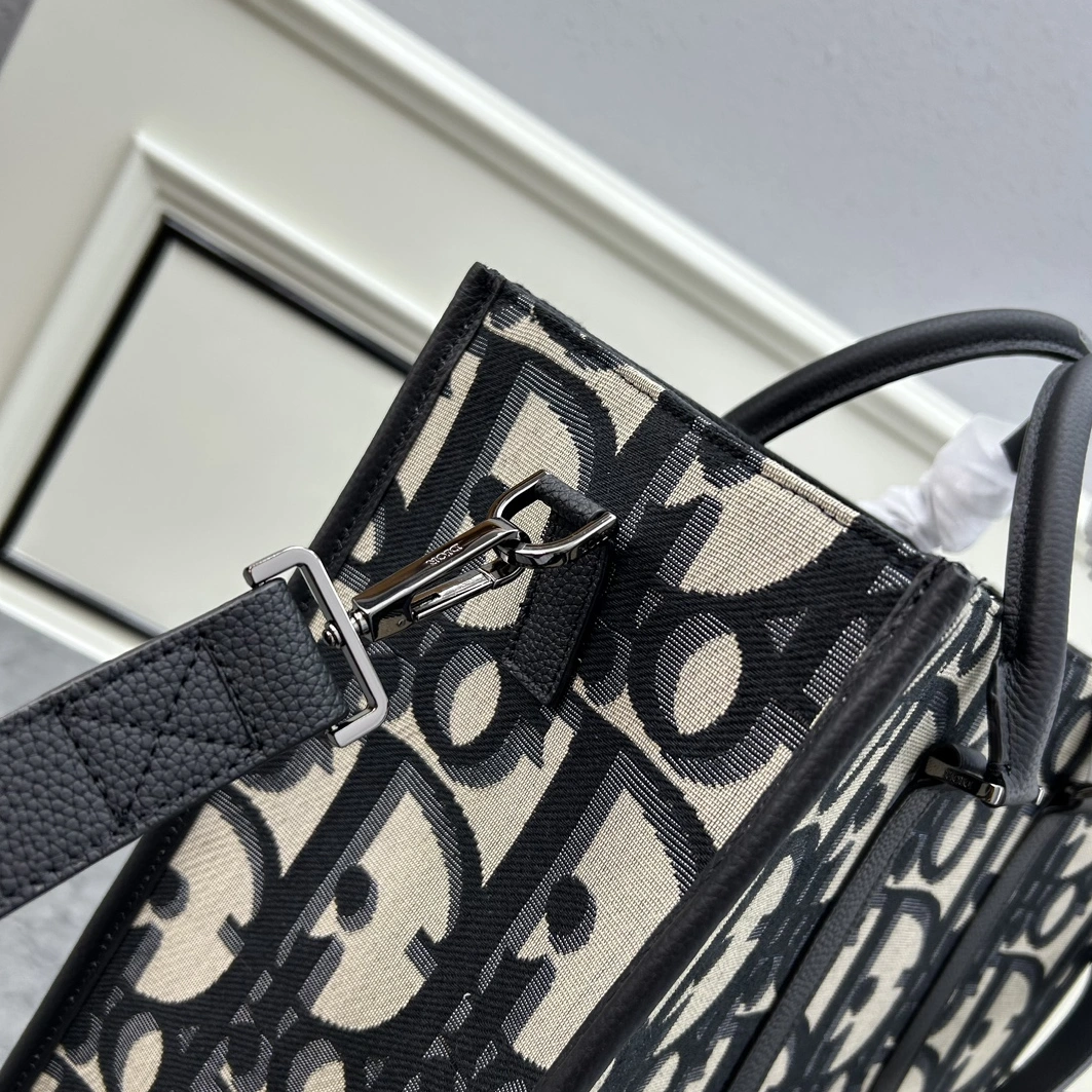 Unique 7382 Christian Dior AAA Quality Tote-Handbags For Unisex - Image 6