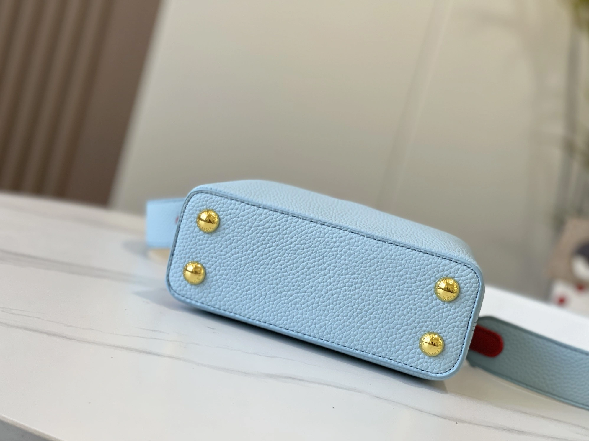 UrbanStyle 5439 Louis Vuitton AAA Quality Messenger Bags For Women - Image 4