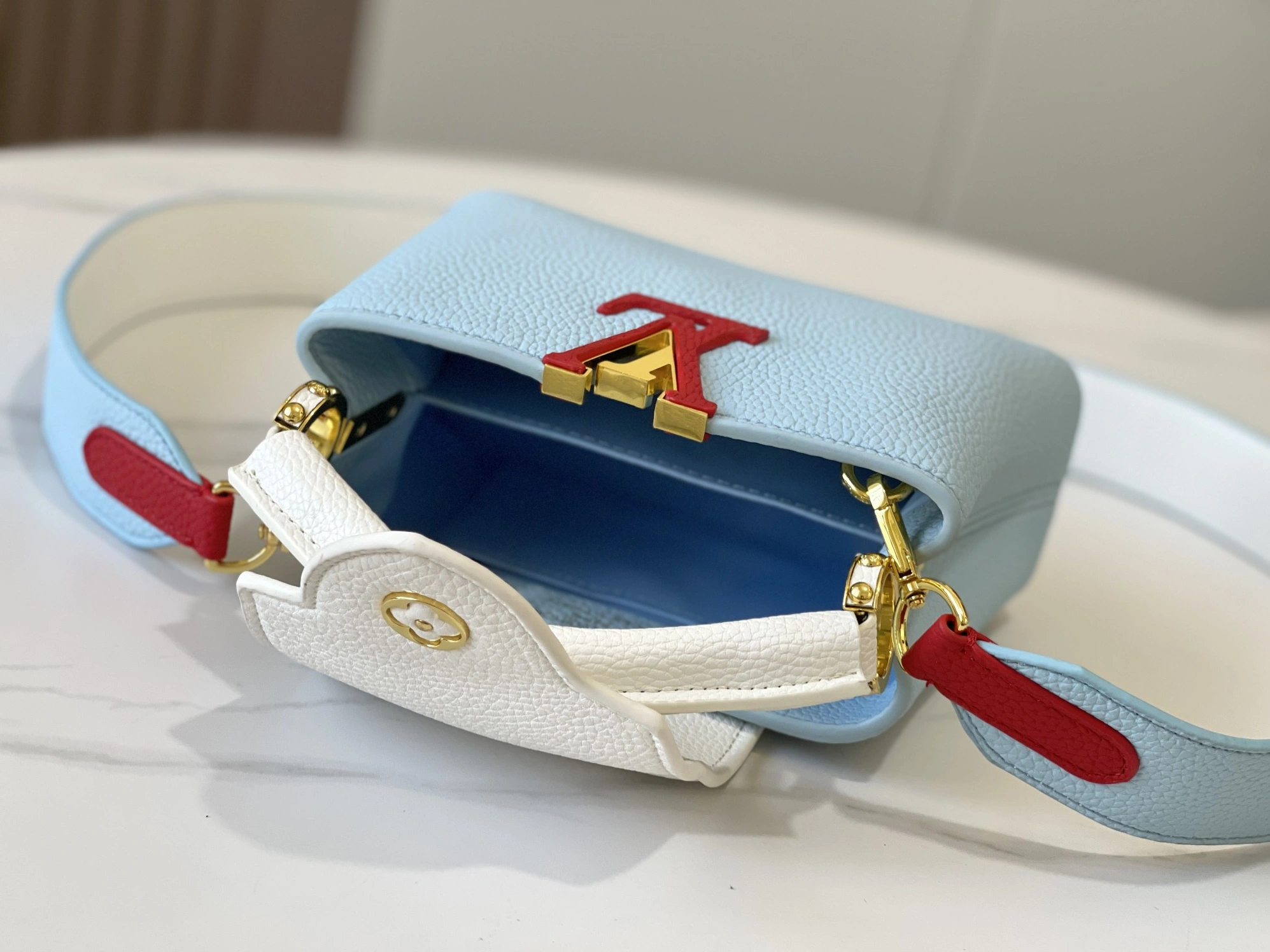 UrbanStyle 5439 Louis Vuitton AAA Quality Messenger Bags For Women - Image 8