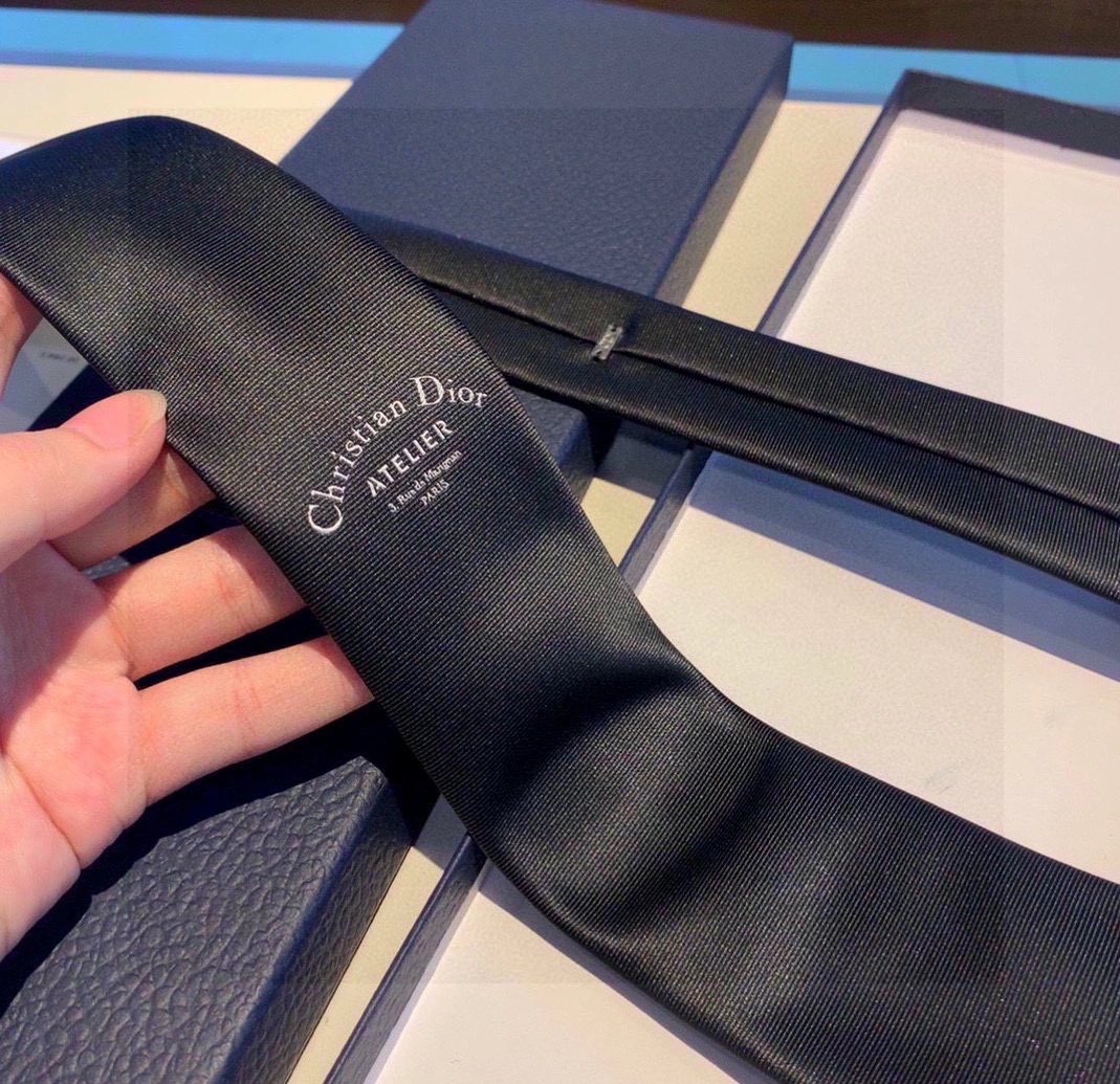 WellDesigned 8222 Christian Dior Necktie For Men - Image 3