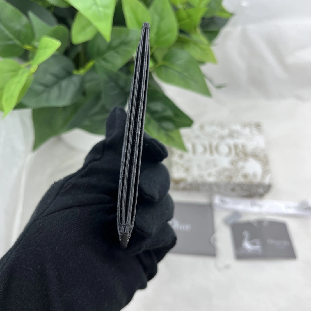 WellDesigned 8682 Christian Dior AAA Quality Card Case For Unisex - Image 5