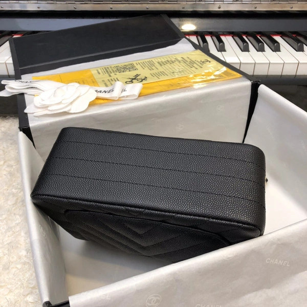 StreetReady CHANEL FLAP BAG 563 - Image 8