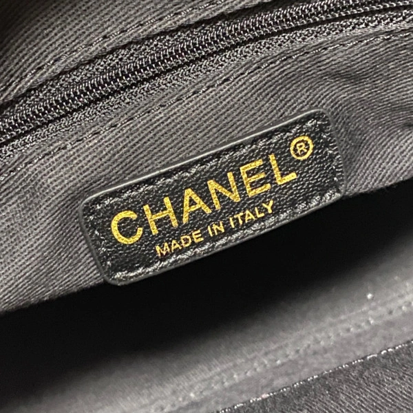 CHANEL HIPPIE BAG UrbanStyle 257 - Image 10