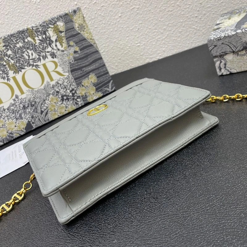Dior Caro Zipped Pouch with Chain Cannage Calfskin Grey - Image 4