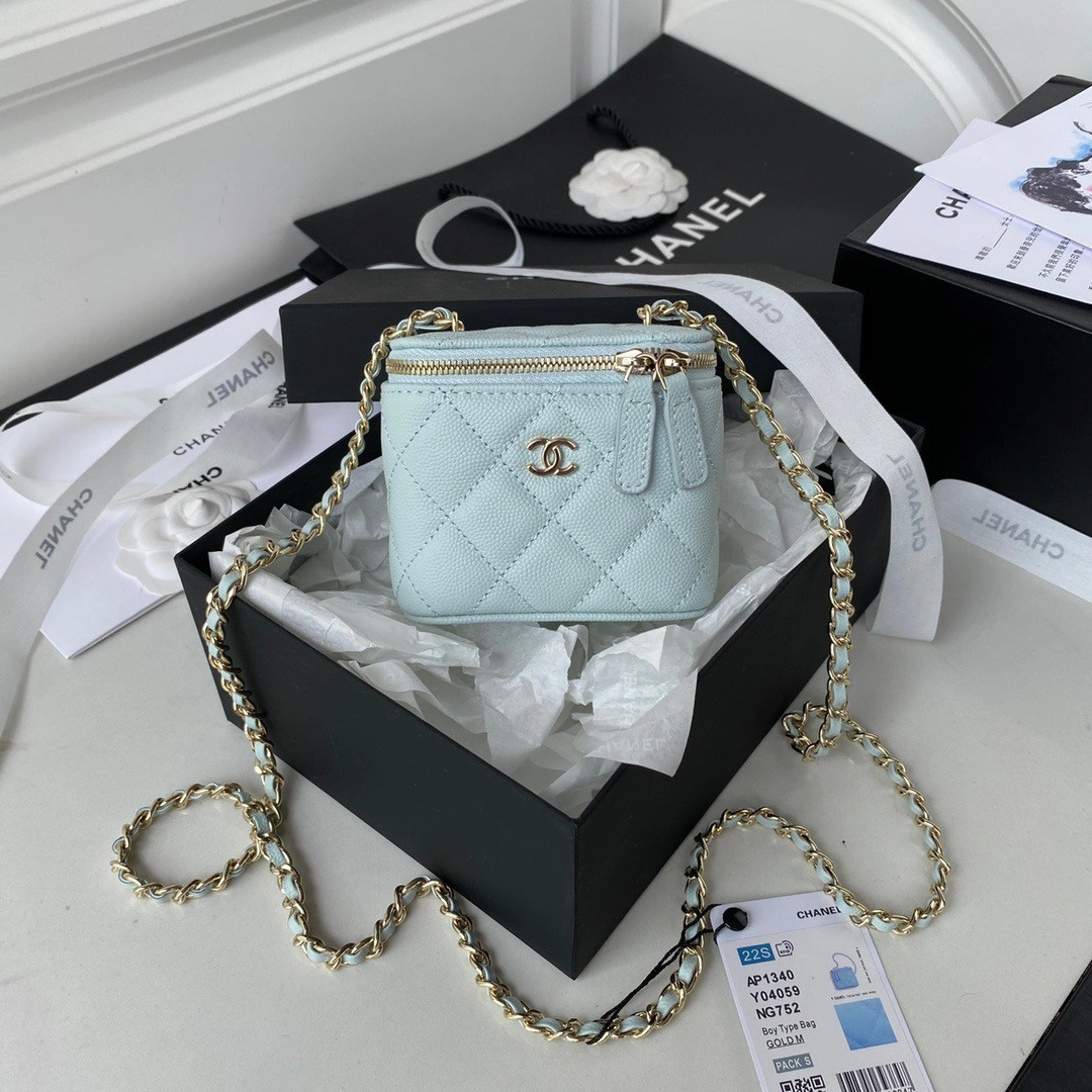 CHANEL SMALL VANITY WITH CHAIN StreetReady 1233 - Image 3