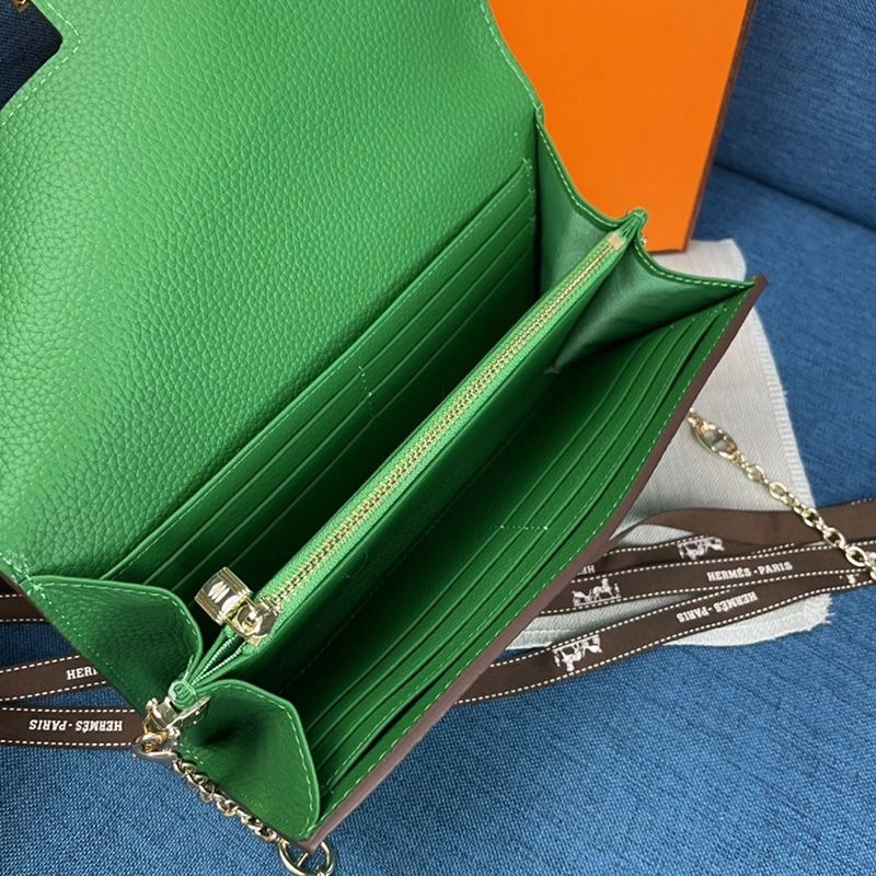 Hermes Constance Wallet with Chain Togo Leather Gold Hardware In Green - Image 4