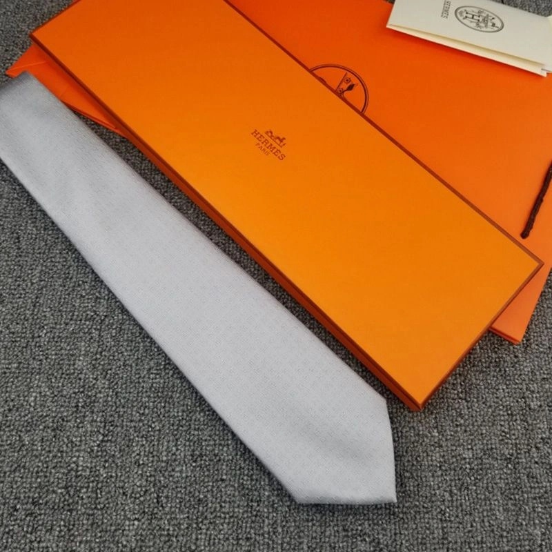 Hermes Faconnee H Bicolore Tie In Grey - Image 4