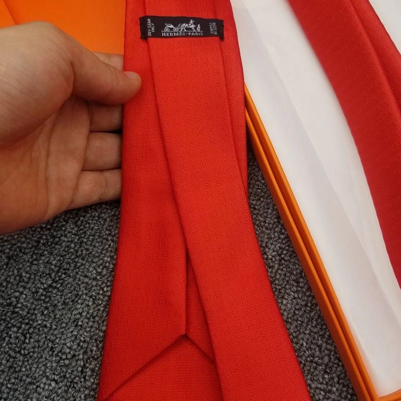 Hermes Faconnee H Bicolore Tie In Red - Image 4