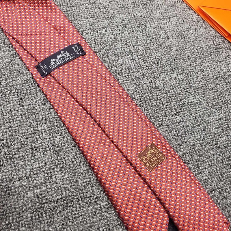 Hermes Maille De Soie 4 Temps Tie In Red - Image 3