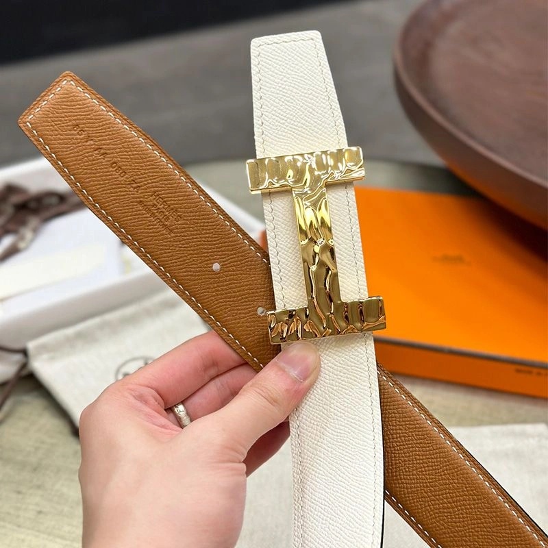 Hermes Quizz H20 Belt Reversible Leather In White Brown - Image 4