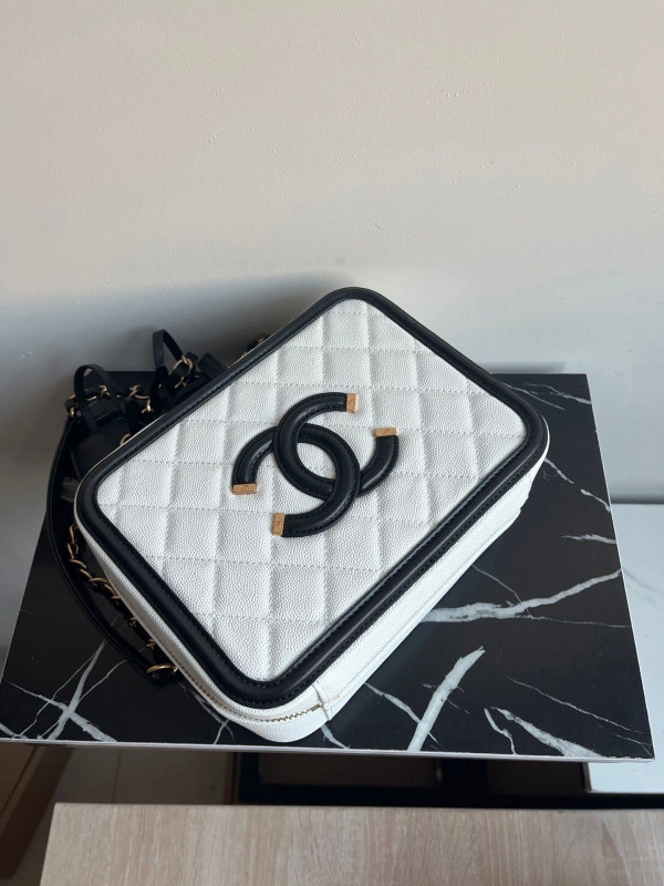 CHANEL VANITY CASE EasyMatch 1221 - Image 7
