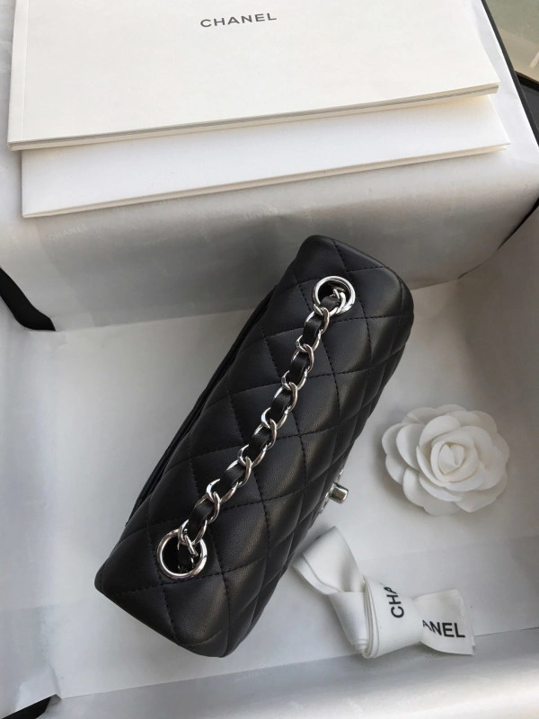 CHANEL FLAP BAG DailyWear 745 - Image 6