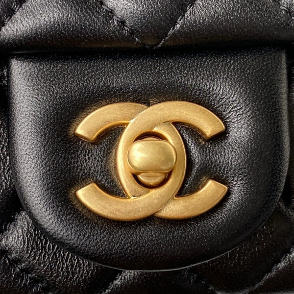 Affordable CHANEL FLAP BAG 417 - Image 4