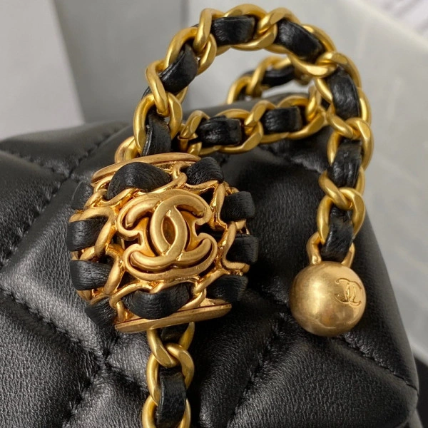 Affordable CHANEL FLAP BAG 417 - Image 5