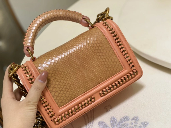 CHANEL BOY BAG 20CM AllSeason 179 - Image 5