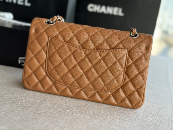Fashionable CHANEL FLAP BAG 389 - Image 7