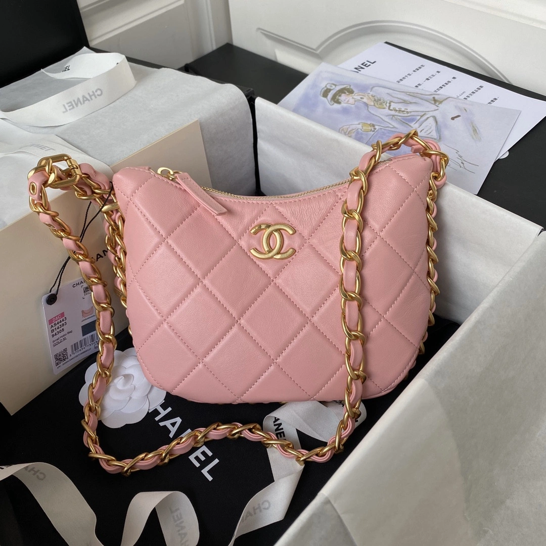 ModernLook CHANEL HOBO BAG 1477 - Image 3