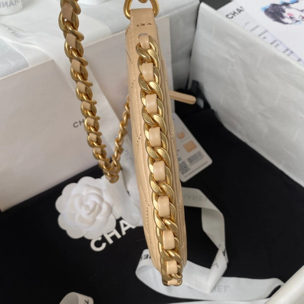 StreetReady CHANEL HOBO HANDBAG 1463 - Image 5