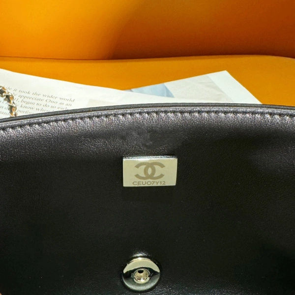 EasyMatch CHANEL FLAP BAG 20CM 339 - Image 10