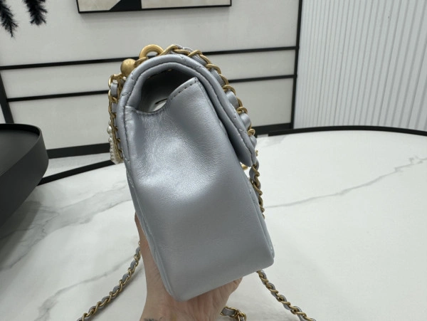 SportInspired CHANEL FLAP BAG-14.5x19.5x7.5cm 320 - Image 7