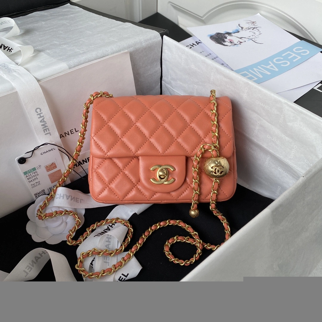 Popular CHANEL FLAP BAG 17CM 291